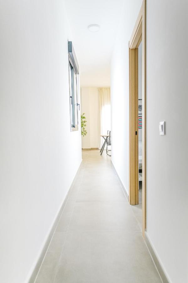 Moott Homes Suites Casa De Los Leones Apto 1 Алмерия Екстериор снимка