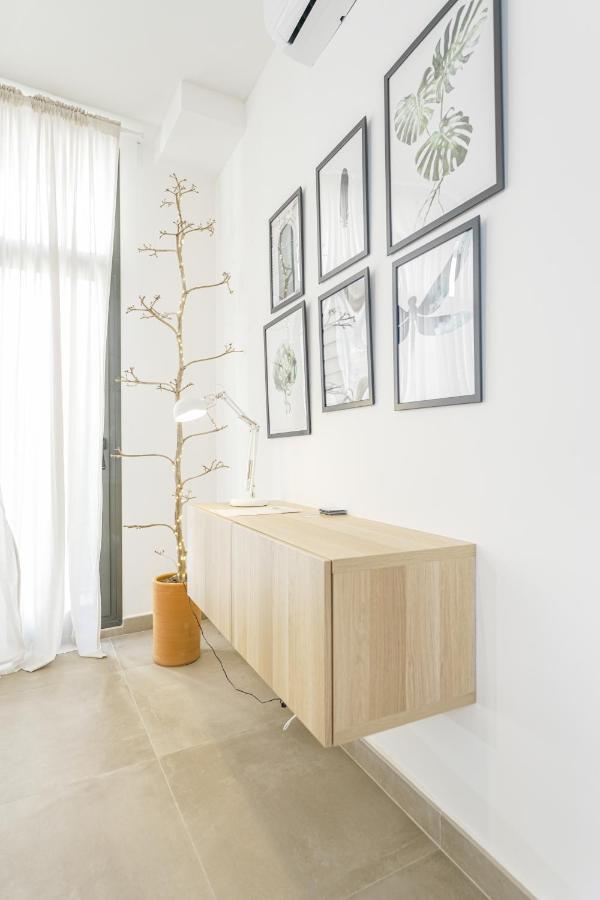 Moott Homes Suites Casa De Los Leones Apto 1 Алмерия Екстериор снимка